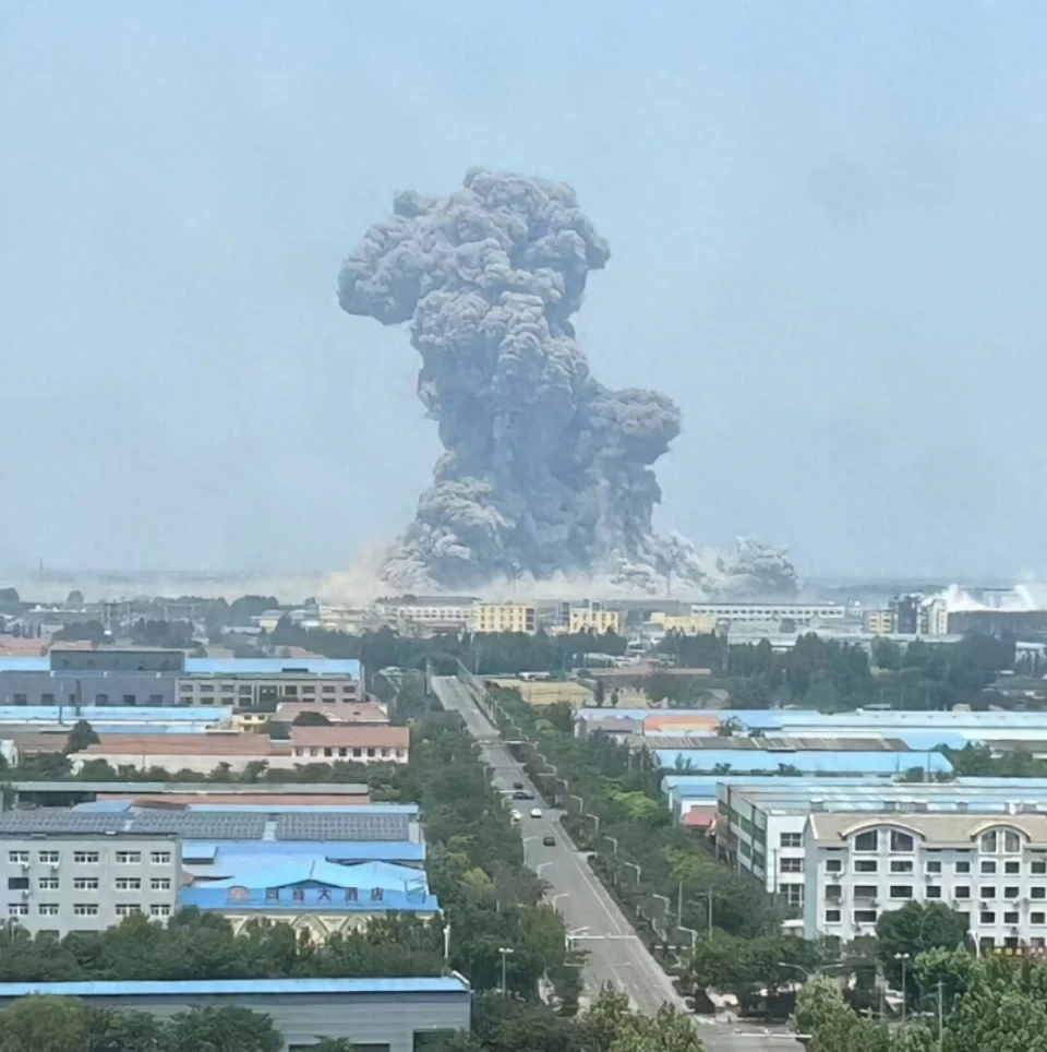 高密化工廠爆炸：保險業(yè)的“裸奔”與安責(zé)險市場的靈魂拷問